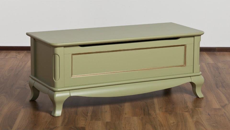 Romina Green dressing bench accented with gold